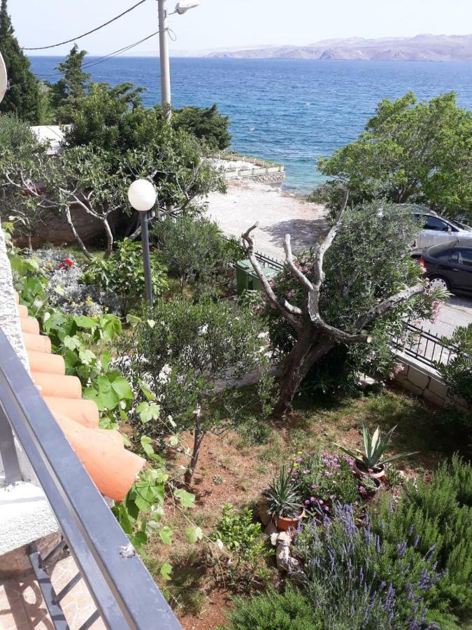 Apartman Grospic 2 Cesarica Buitenkant foto